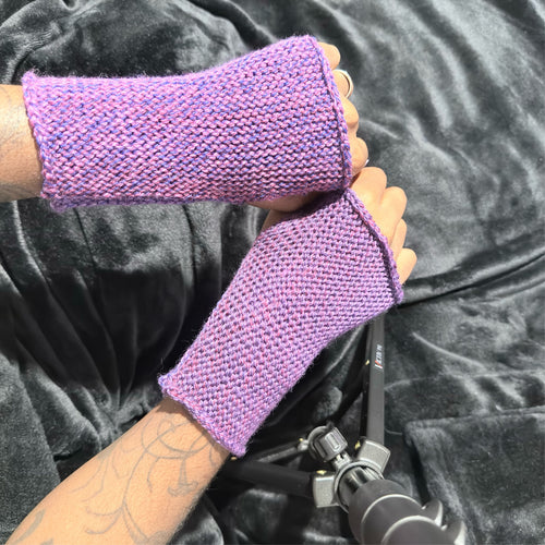 Petunia Fingerless Gloves