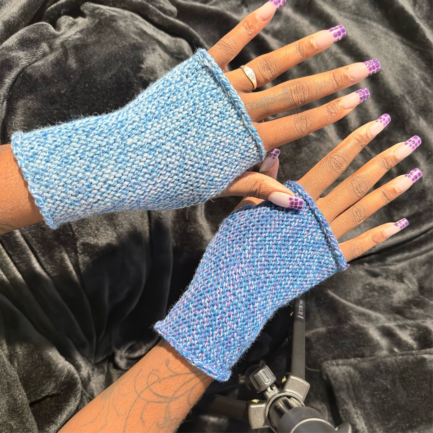 Blueberry Fingerless Gloves